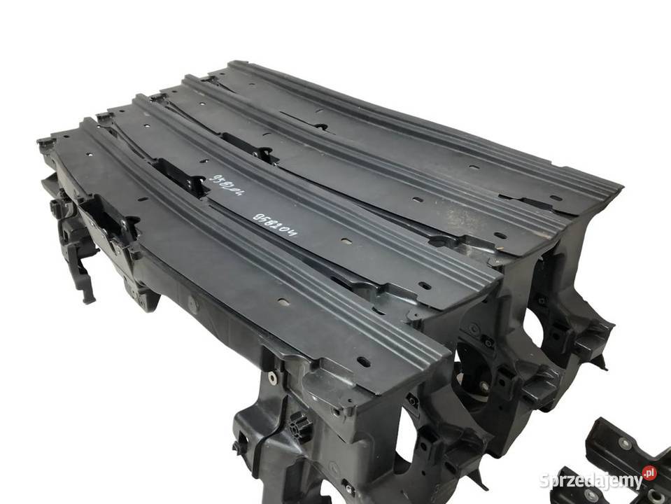 VW Touareg II 7P5 20102018 PAS PRZÓD PRZEDNI osobowe Skarżysko-Kamienna