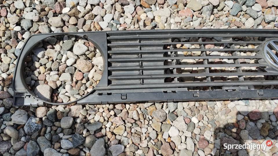 Grill atrapa Golf 2 Rok produkcji 1984 wielkopolskie