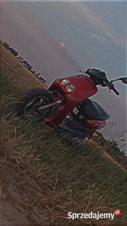 Yamaha Neos czerwony Motocykle, skutery, quady Niedrzwica Duża