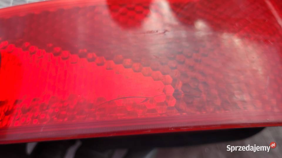SKODA OCTAVIA II KOMBI 1Z9 LAMPA PRAWA TYŁ TYLNA Motoryzacja śląskie Ruda Śląska