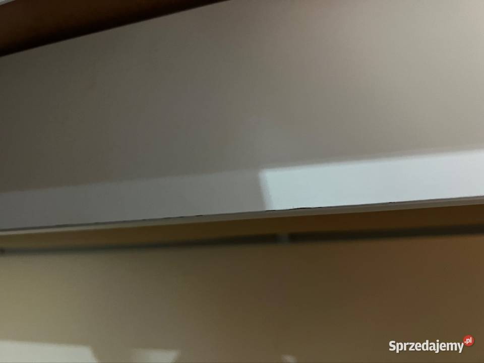 Toaletka w zestawie akcesoria