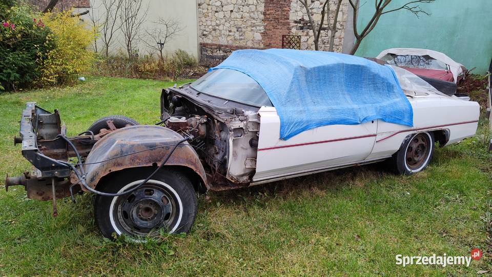 Cadillac Eldorado dwa niekompletne samochody nieuszkodzony Cadillac sprzedam