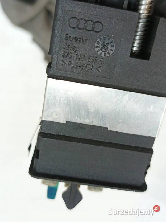 PRZEŁĄCZNIK FOTELA OGRZEWANIA 8N0963563B Audi TT