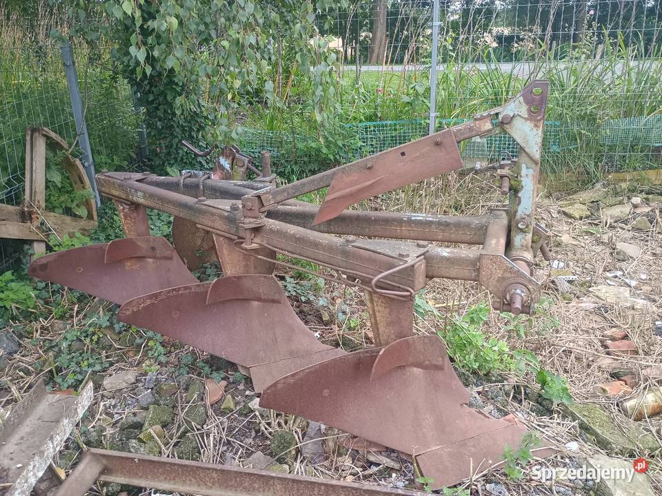 Sprzedam pług 3 skibowy