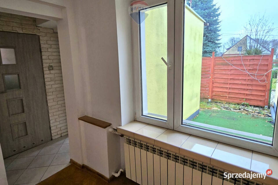 tanie w utrzymaniu 2 garaże ogródek cegła Pamiątkowo