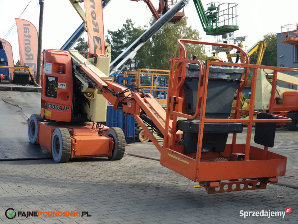 Podnośnik przegubowy JLG 300AJP Genie Z30 UDT Bydgoszcz sprzedam