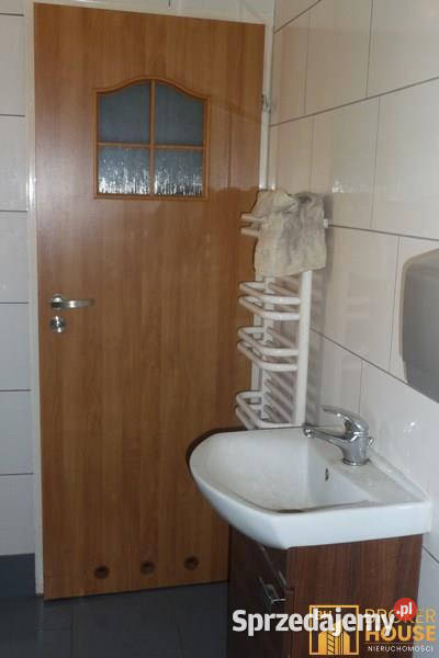 Sprzedam lokal 189897m2 Bielice 1898.97m2