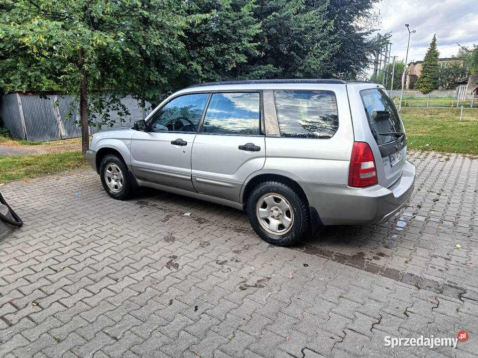 Subaru Forester 20 Benzyna 4x4 20032004 215 benzyna Dębica