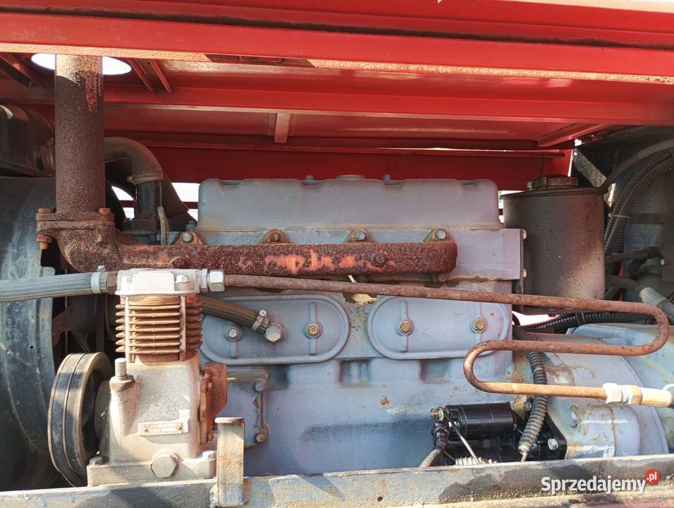 Stavostroj GRW Walec ogumiony 1976 w pełni Rok produkcji 1976 Maszyny budowlane