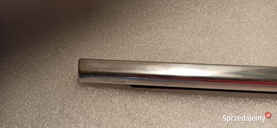 Listwa drzwi szyby Bmw e61 tył zewnętrzna Lewa