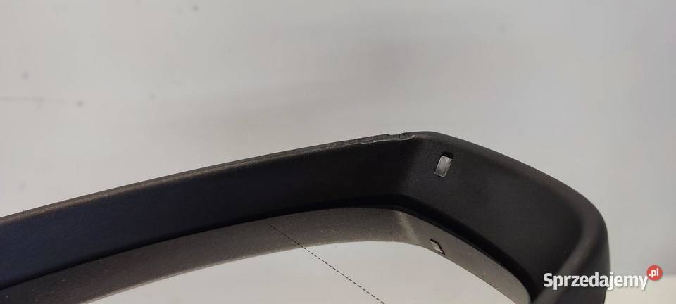 VW TAYRON LUSTERKO PRAWE 15PIN LP5J