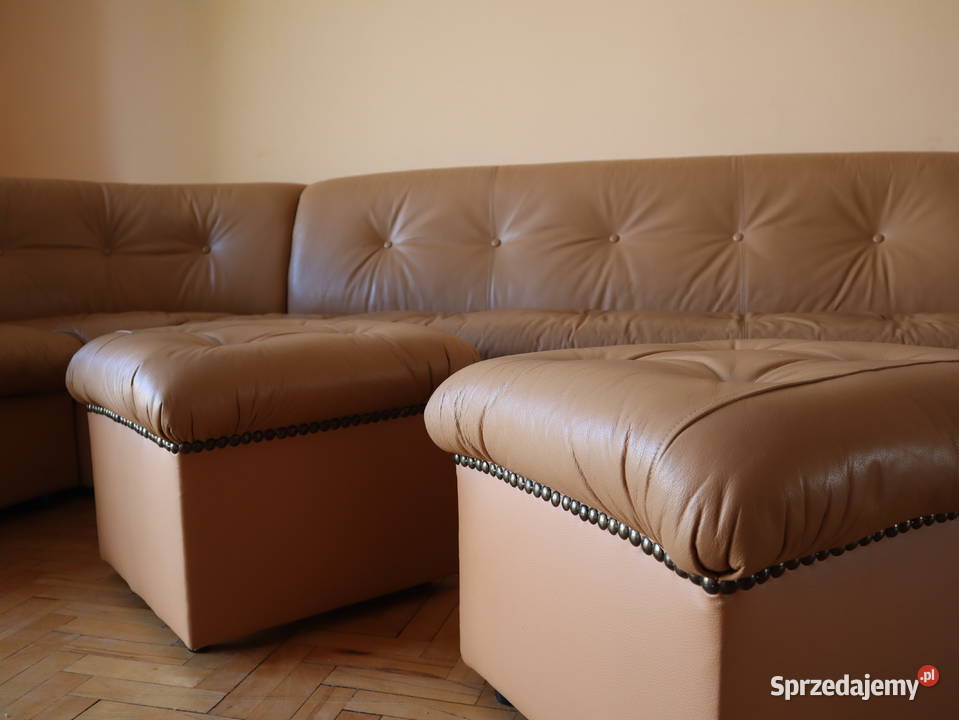 Duża skórzana kanapa narożna modułowa 390 2 pufy Gdańsk