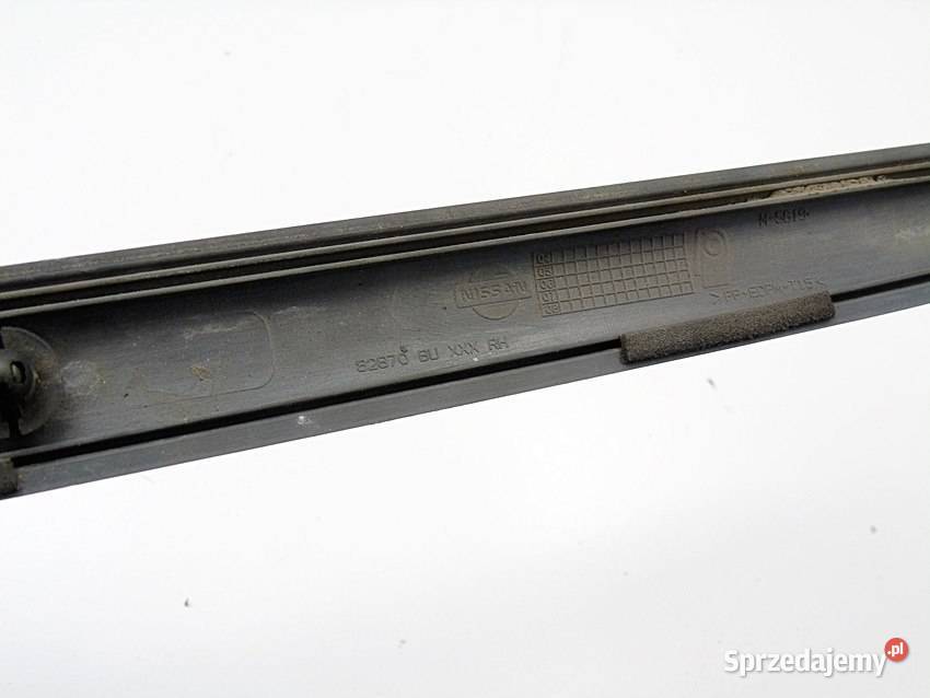 LISTWA DRZWI PRAWY TYŁ NISSAN ALMERA TINO 2002