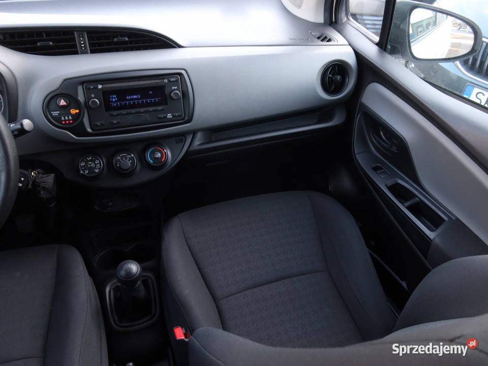 Toyota Yaris 10 VVTi Zabrze