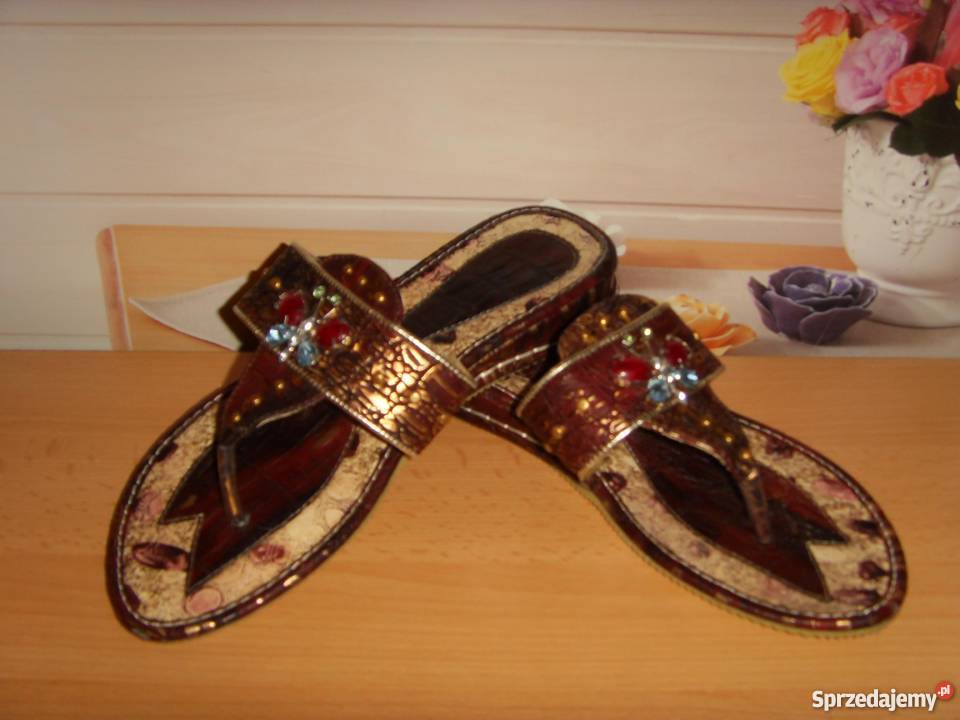 JAPONKI Z OZDOBAMI KLAPKI DAMSKIE SKÓRZANE 39