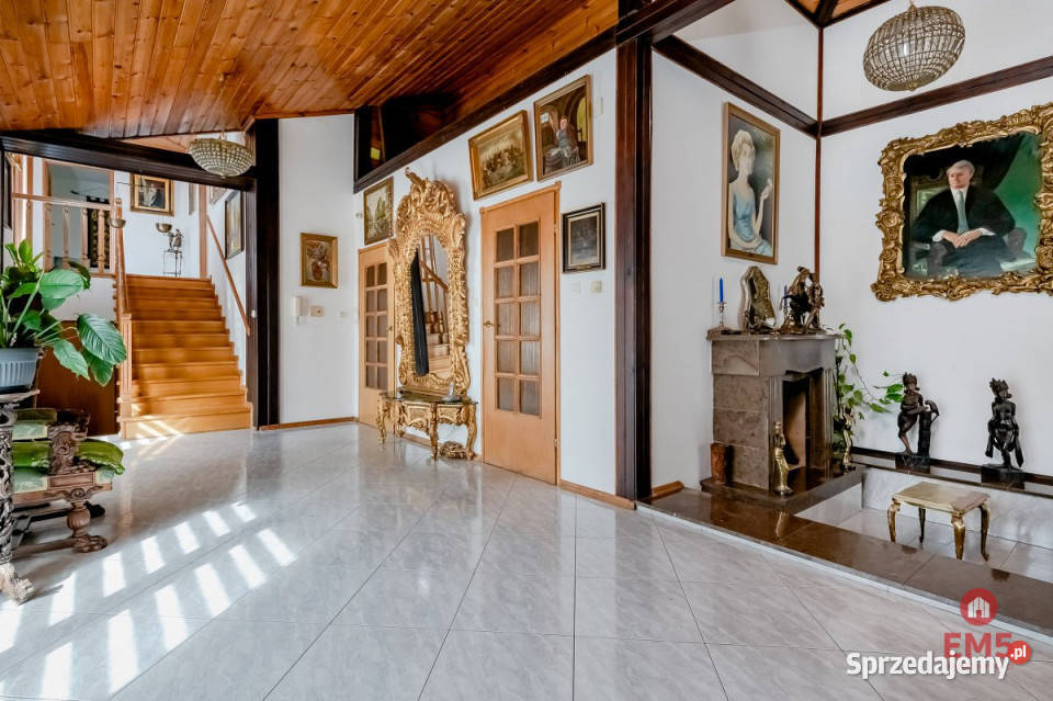 Do sprzedaży dom wolnostojący Jeroniki 260m2