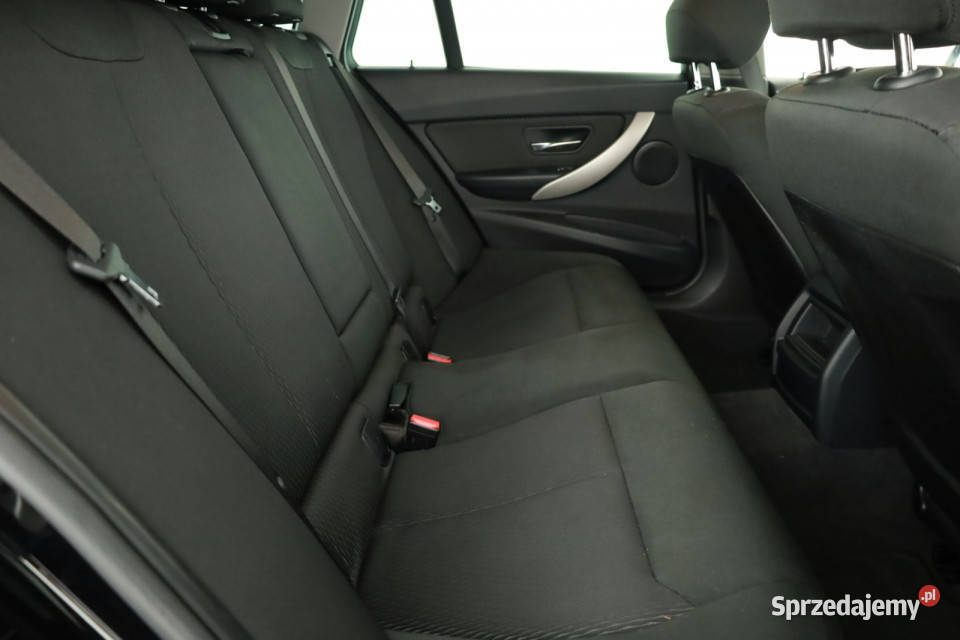 BMW 3 318 d czarny Seria 3