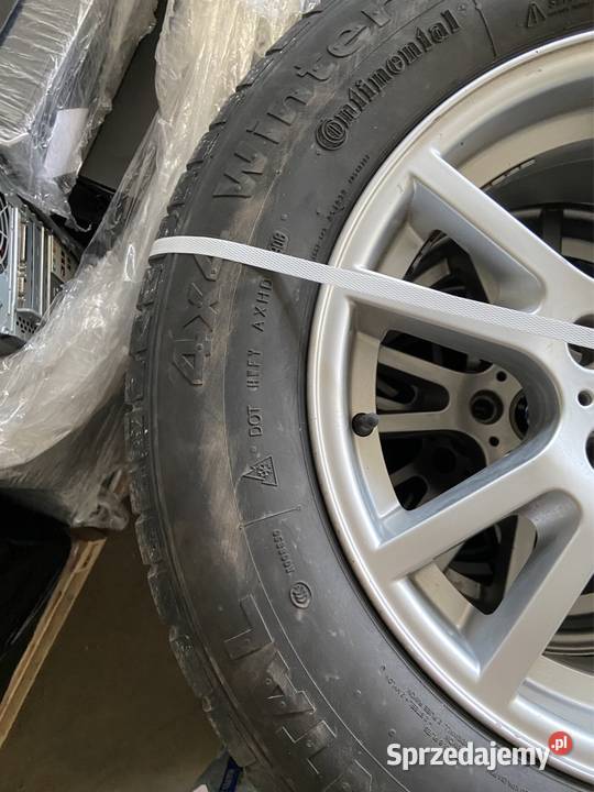 Bmw koła 8J 17 z oponami zimowymi