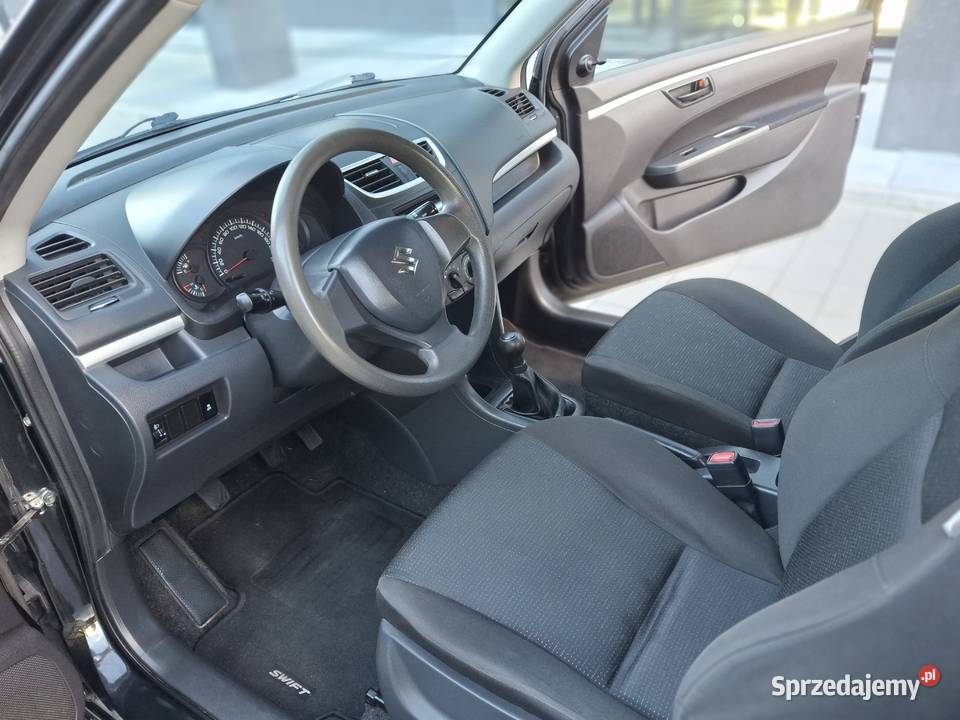 Suzuki Swift 12Club salon Polska pierwszy manualna małopolskie Kraków sprzedam