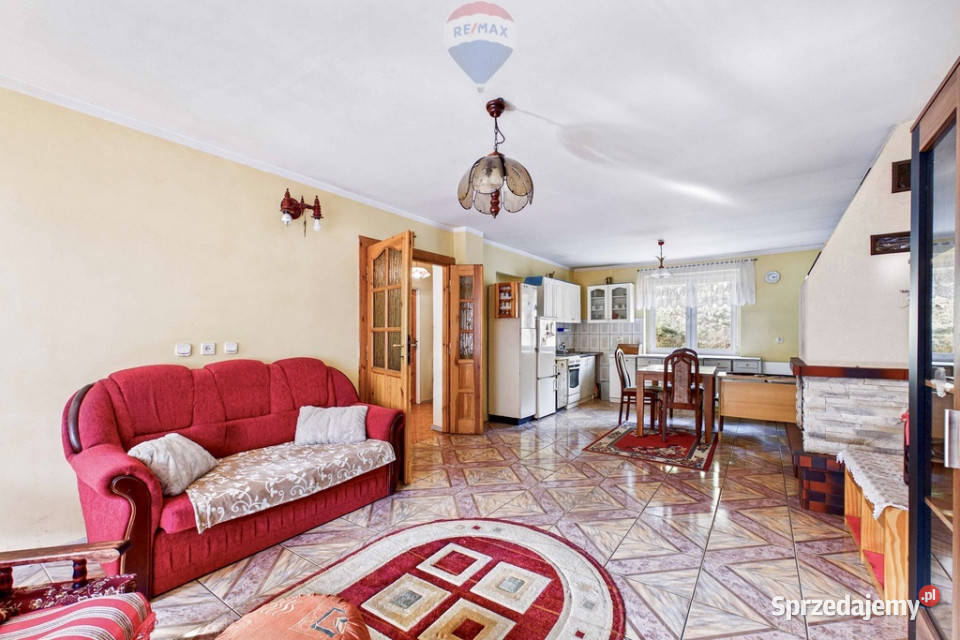 Dom jeziorem w mieszkania Rok budowy 2004 Sprzedaż lubuskie Lubiatów