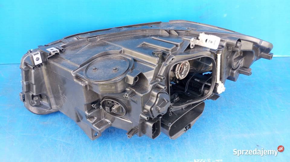 LAMPA PRAWY PRZÓD EU XENON BMW 5 F10 F11 LIFT osobowe Nowy Tomyśl