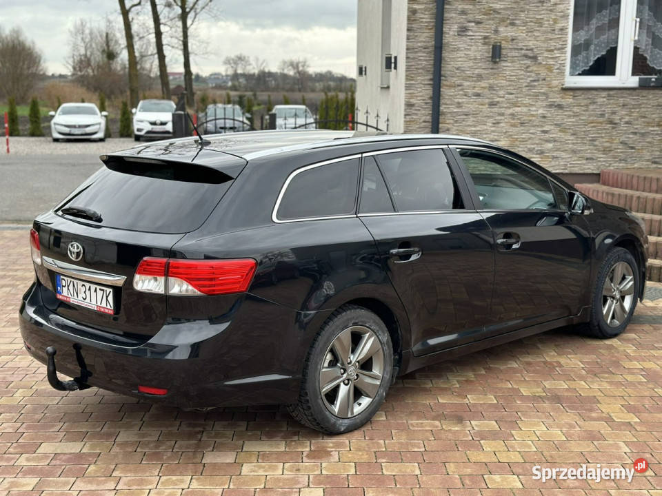 Toyota Avensis III 2009 Sadlno