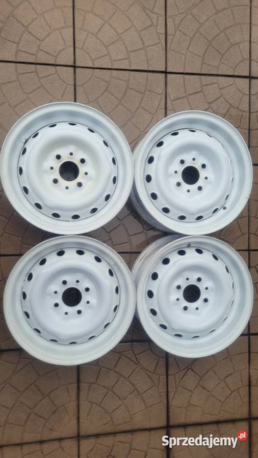 Fiat 124124 Sport125132Polski 125p włoskie felgi Średnica 13" Radom