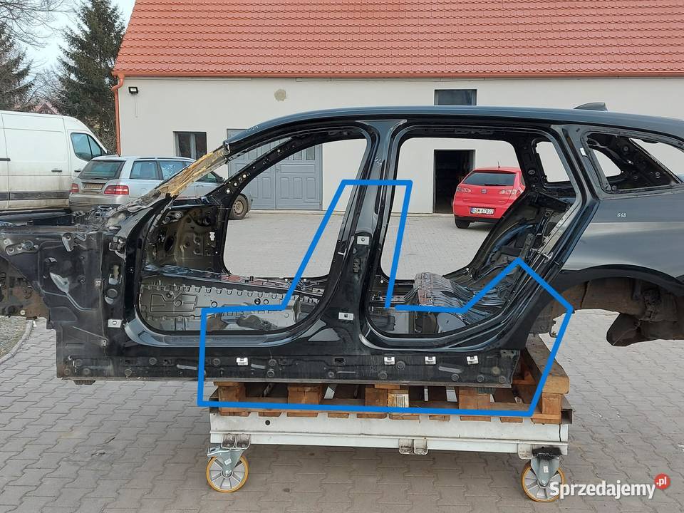 BMW G21 G20 Kombi błotnik ćwiartka lewa tył osobowe sprzedam