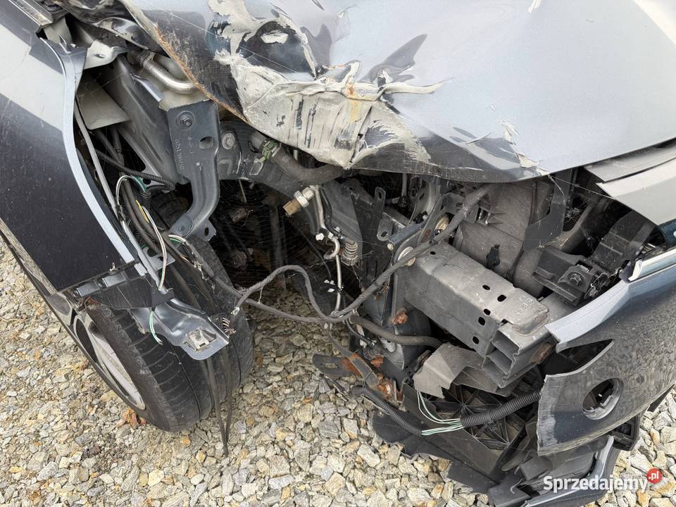 Renault Megane 12 16V TCe Bose EDC EU6 2018r 105 uszkodzony Prudnik
