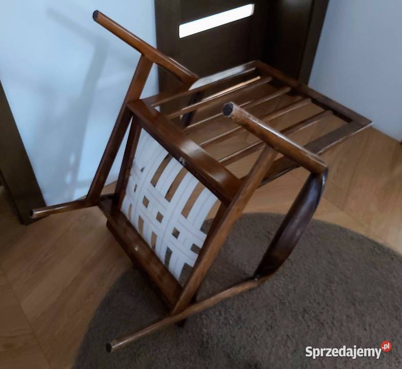 Fotel projektu Zenona Bączyka Józefów