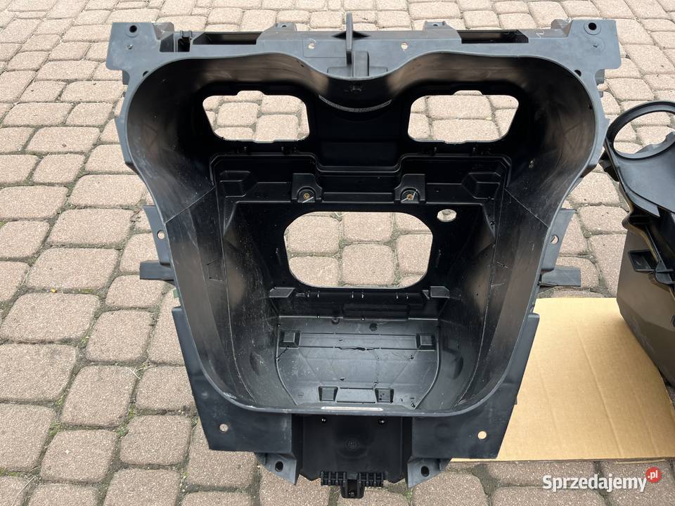 CANAM SPYDER RS ST RT KUFER PRZÓD SCHOWEK Białystok