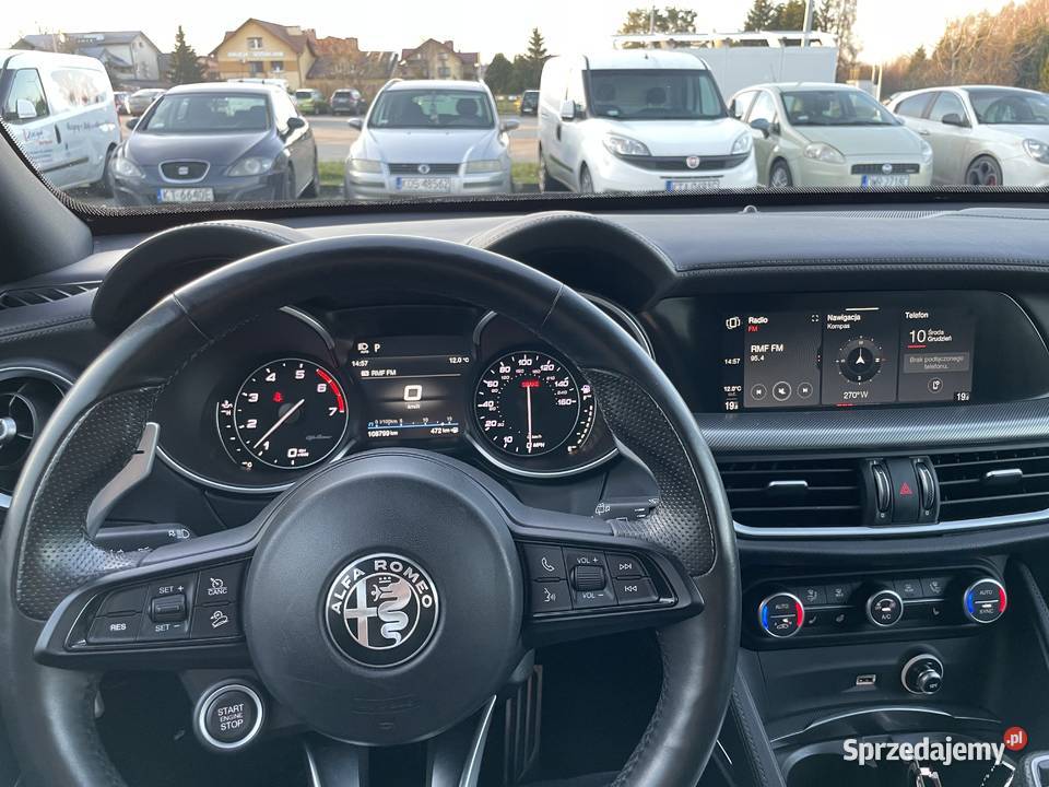 Alfa Romeo Stelvio bogate wyposażenie Tarnów sprzedam
