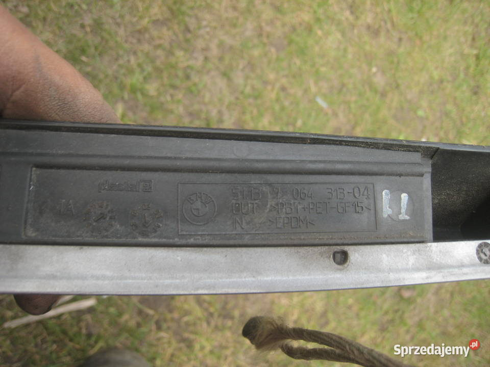 Listwa blenda klapy tylnej tył BMW seria 3 E46