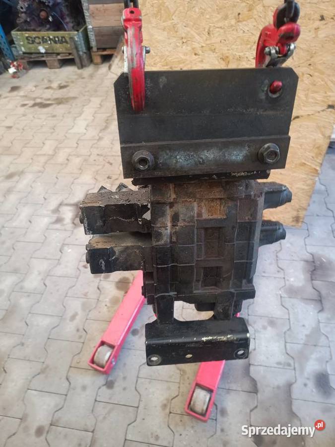 Volvo L110G zawór hydrauliczny 11445349 Staszów