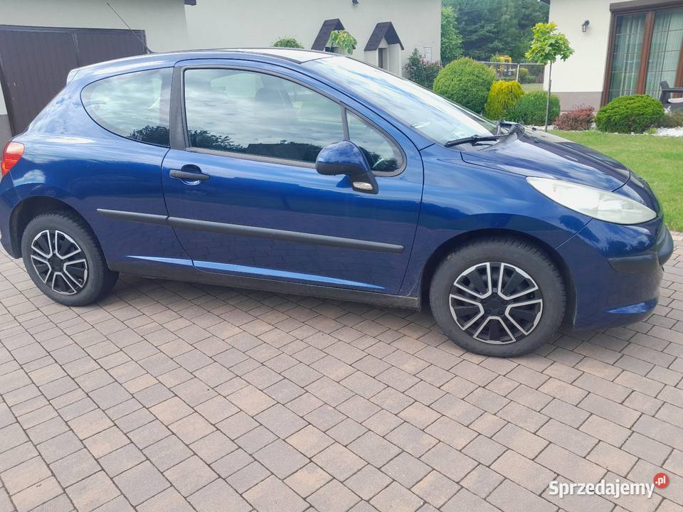 Peugeot 207 14 benzyna klima 207 Hutki