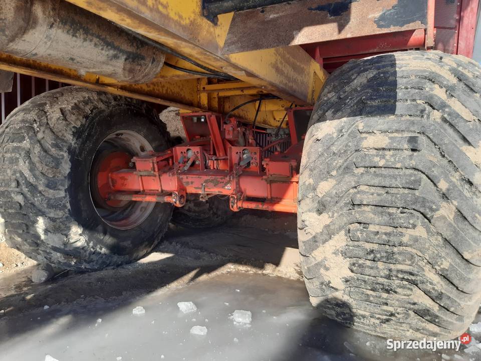 Przyczepa objętościowa schuitemaker siwa 180 Przyczepy rolnicze sprzedam