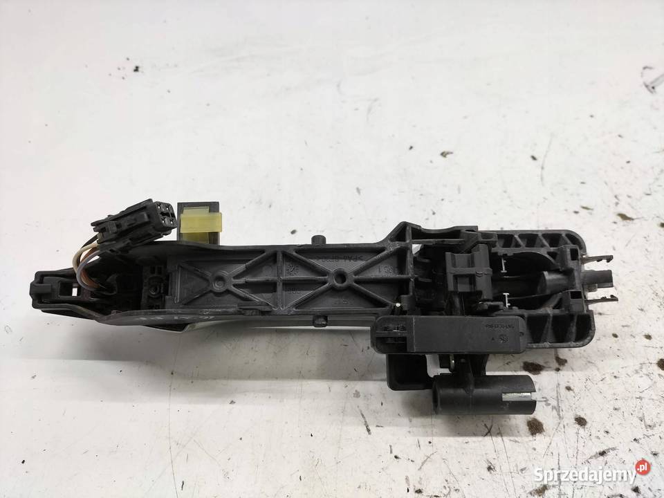 KLAMKA ZEWNĘTRZNA PRAWA PRZÓD RAH Hyundai ix35 I świętokrzyskie