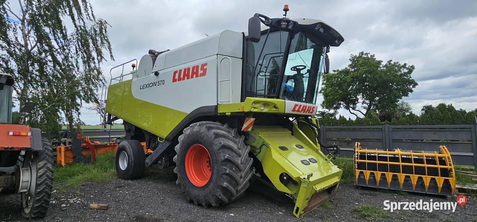 CLAAS LEXION 570 APS HYBRID 2010 heder V750 Pobiedziska