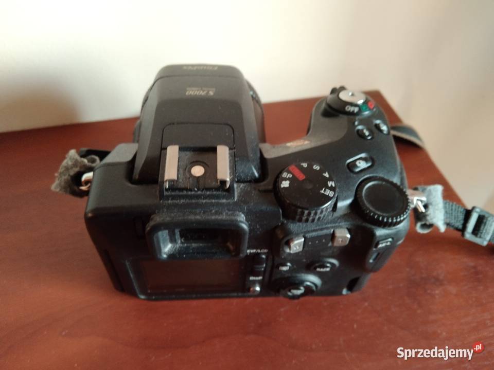 Aparat fotograficzny cyfrowy FUJIFILM S7000 sprzedam
