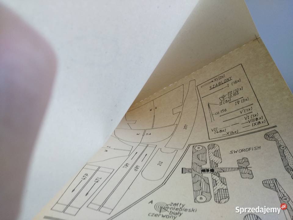 Mały Modelarz 11121990 Lotniskowiec HMS ARK śląskie Dąbrowa Górnicza