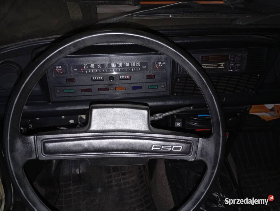 Fiat 125 czarne tablice Milicz