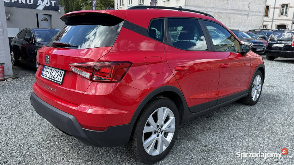 Seat Arona Benzyna Zarejestrowany Ubezpieczony aluminiowe felgi Elbląg sprzedam