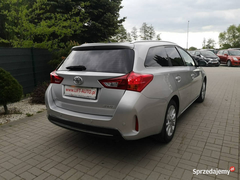 Toyota Auris 20 D4D 124 Klimatron Parktr Kmera kurtyny powietrzne