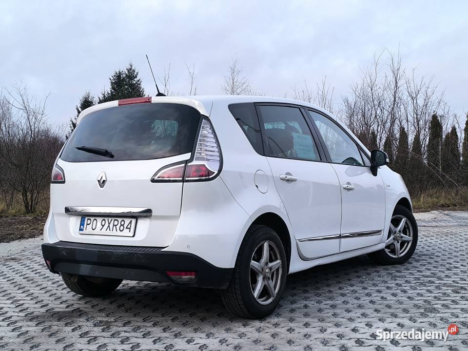 Renault Scenic z 2014 roku w wersji BOSE Scenic Przytoczna