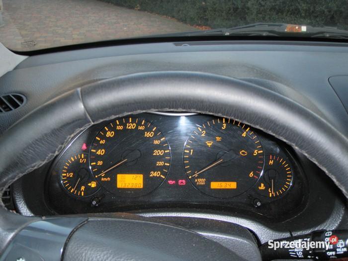 TOYOTA AVENSIS diesel Koło