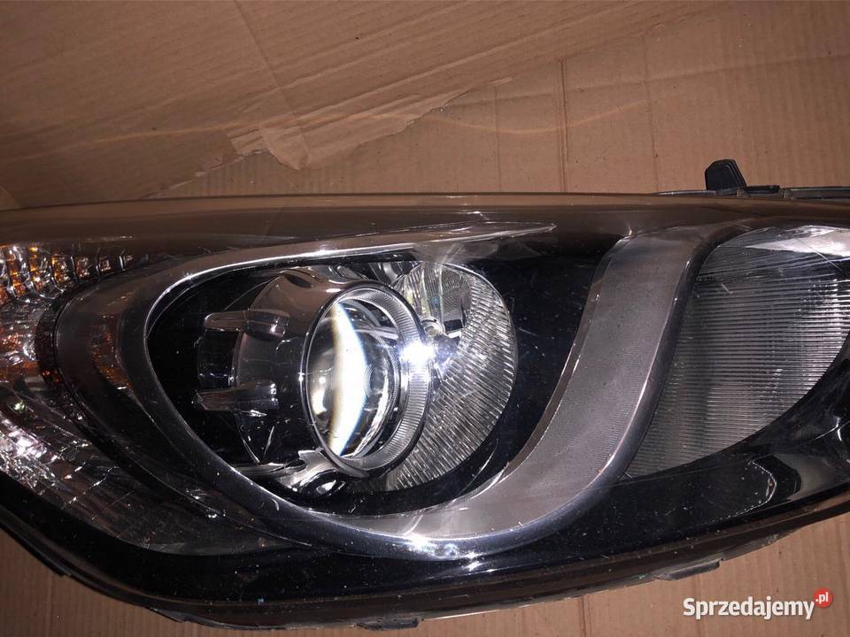HYUNDAI I30 I 30 1216r reflektor Z 92102a6100 osobowe śląskie sprzedam
