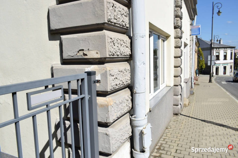 Duży dom w centrum Biecza 196 m kw do remontu Biecz