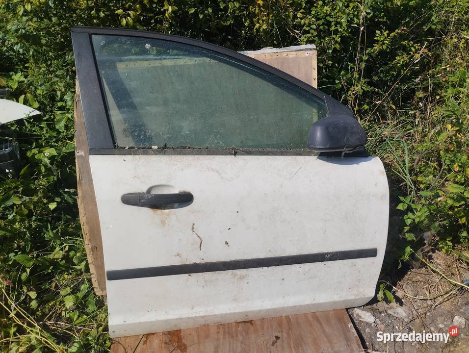 drzwi prawe ford focus 2 Gniew