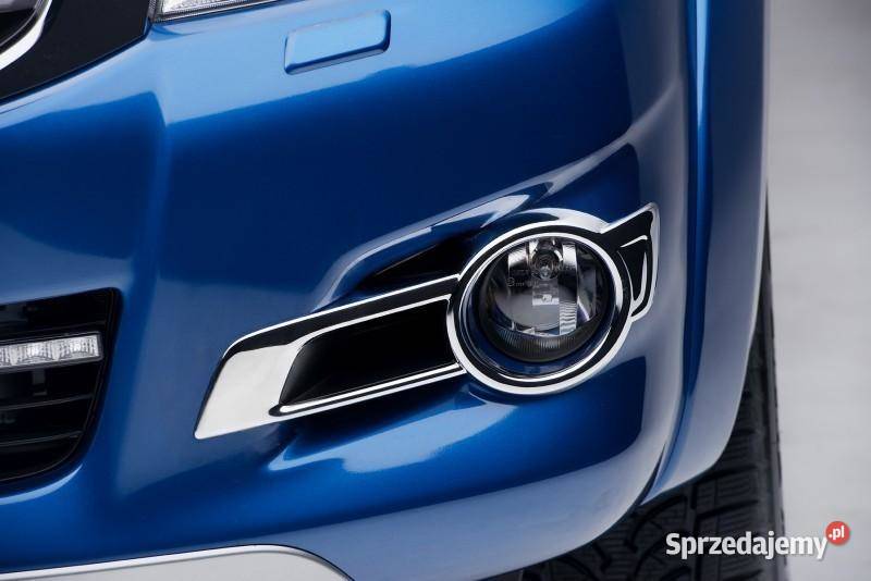 TOYOTA Hilux Nakladka lampy przeciwmgielnej