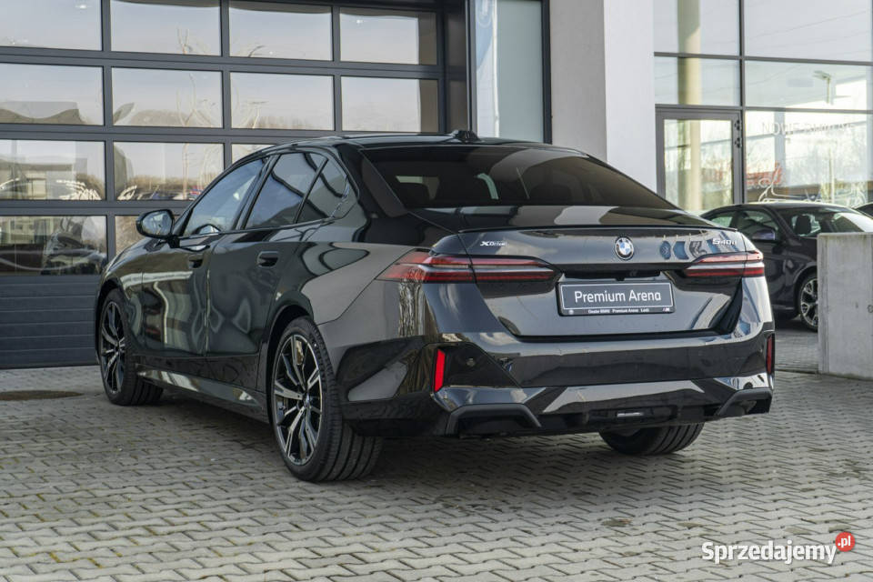 BMW 540 540d xDrive Limuzyna DEMO G60 2023 system Start-Stop łódzkie